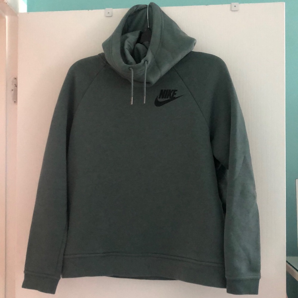 Nike sweatshirt